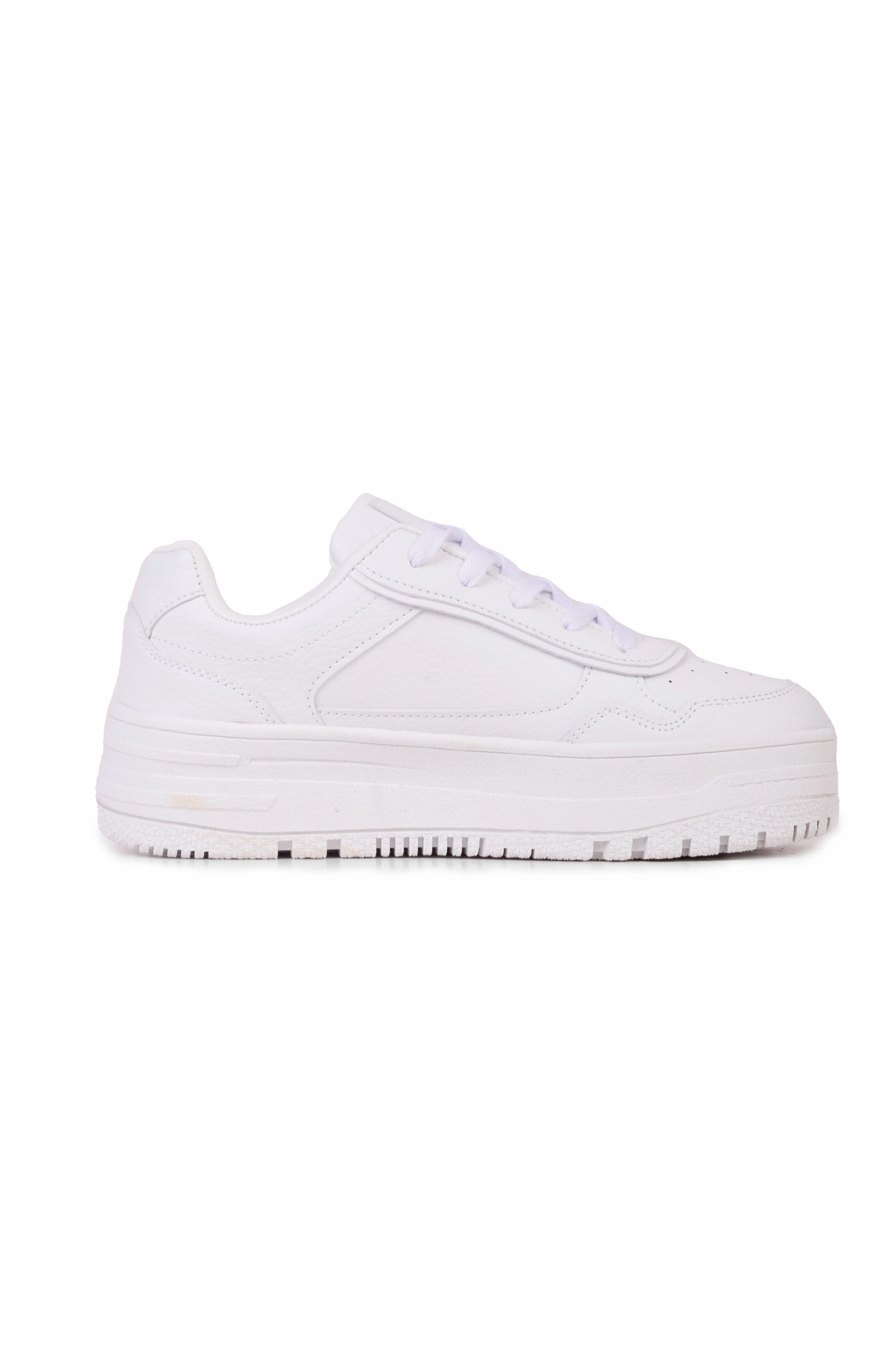 01-5146 Comfy Flat Sneaker