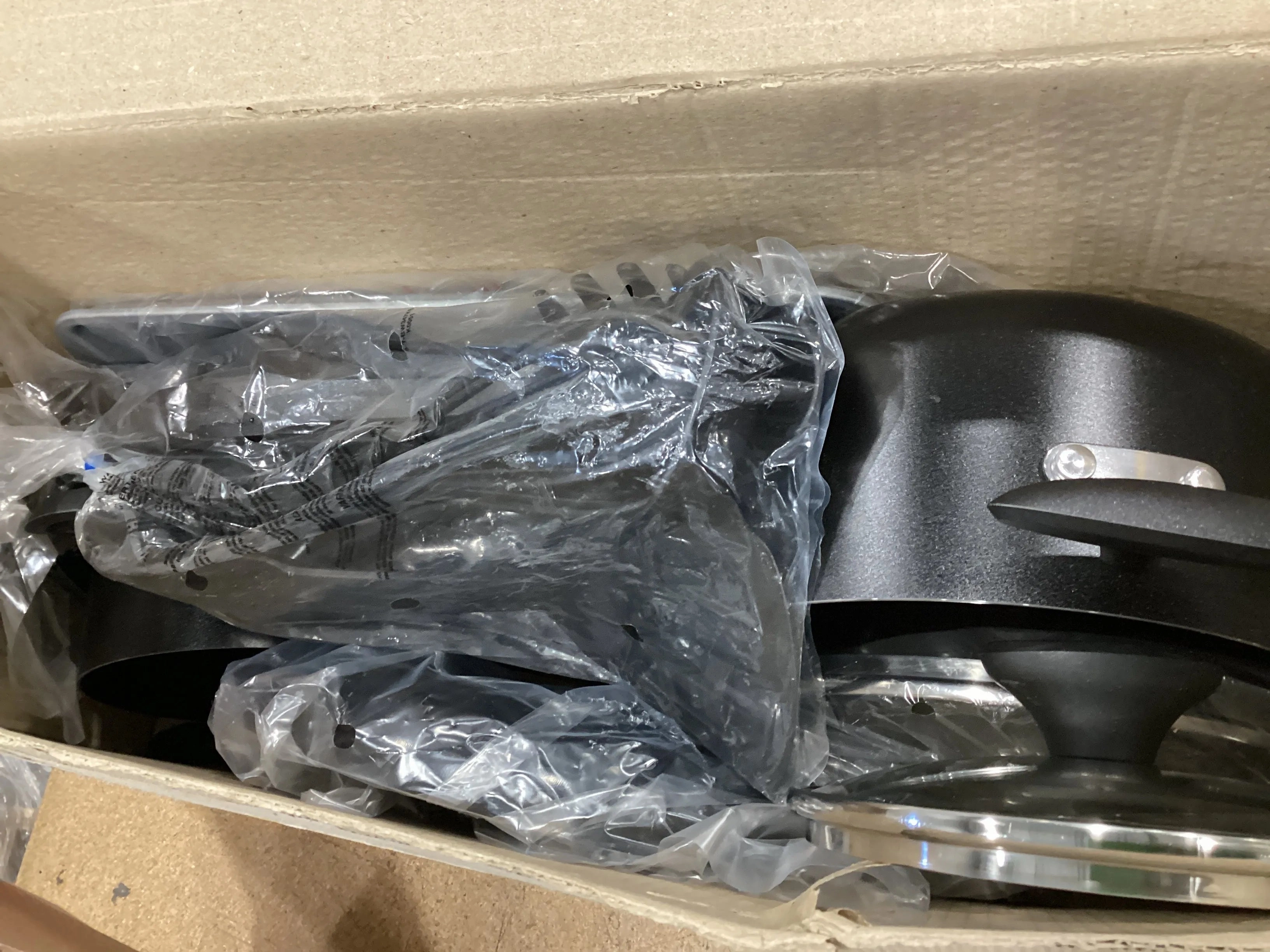 15pc Aluminum Nonstick Cookware Set with Prestige Tools- Black