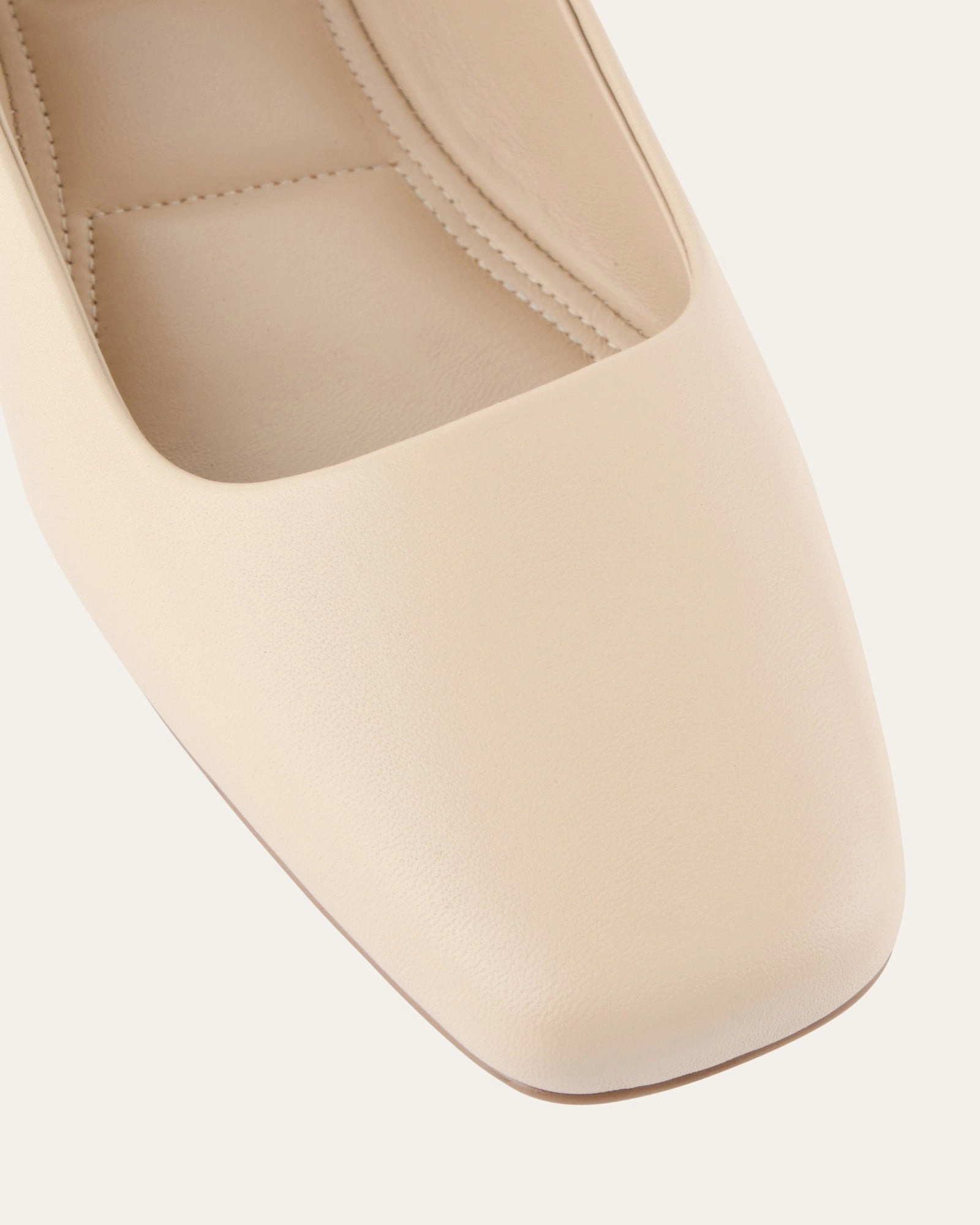 AVERY CASUAL FLATS SAND LEATHER