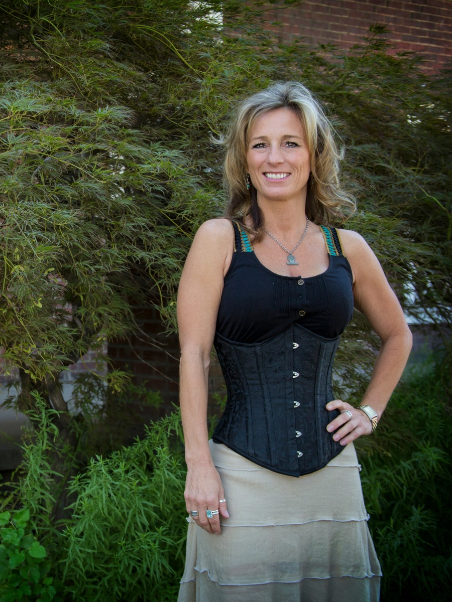Brocade Romantic Curve Longline Underbust Corset : CS-345