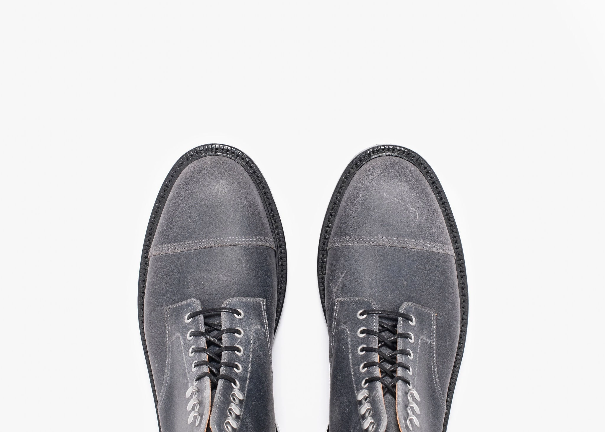 Cap Toe Boot Frost Waxed Commander