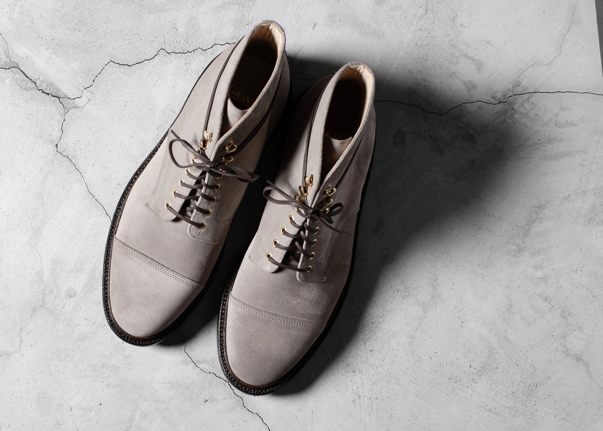 Cap Toe Boot Taupe Suede