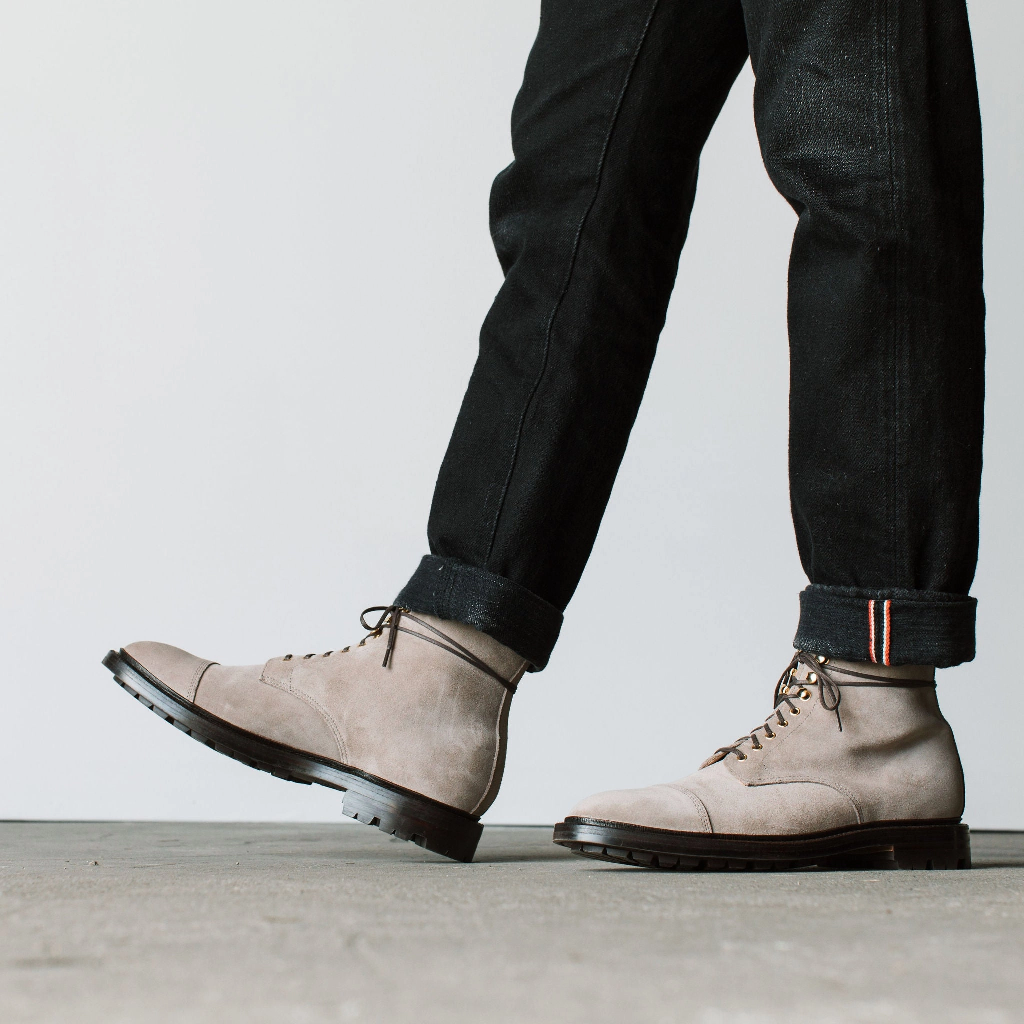 Cap Toe Boot Taupe Suede
