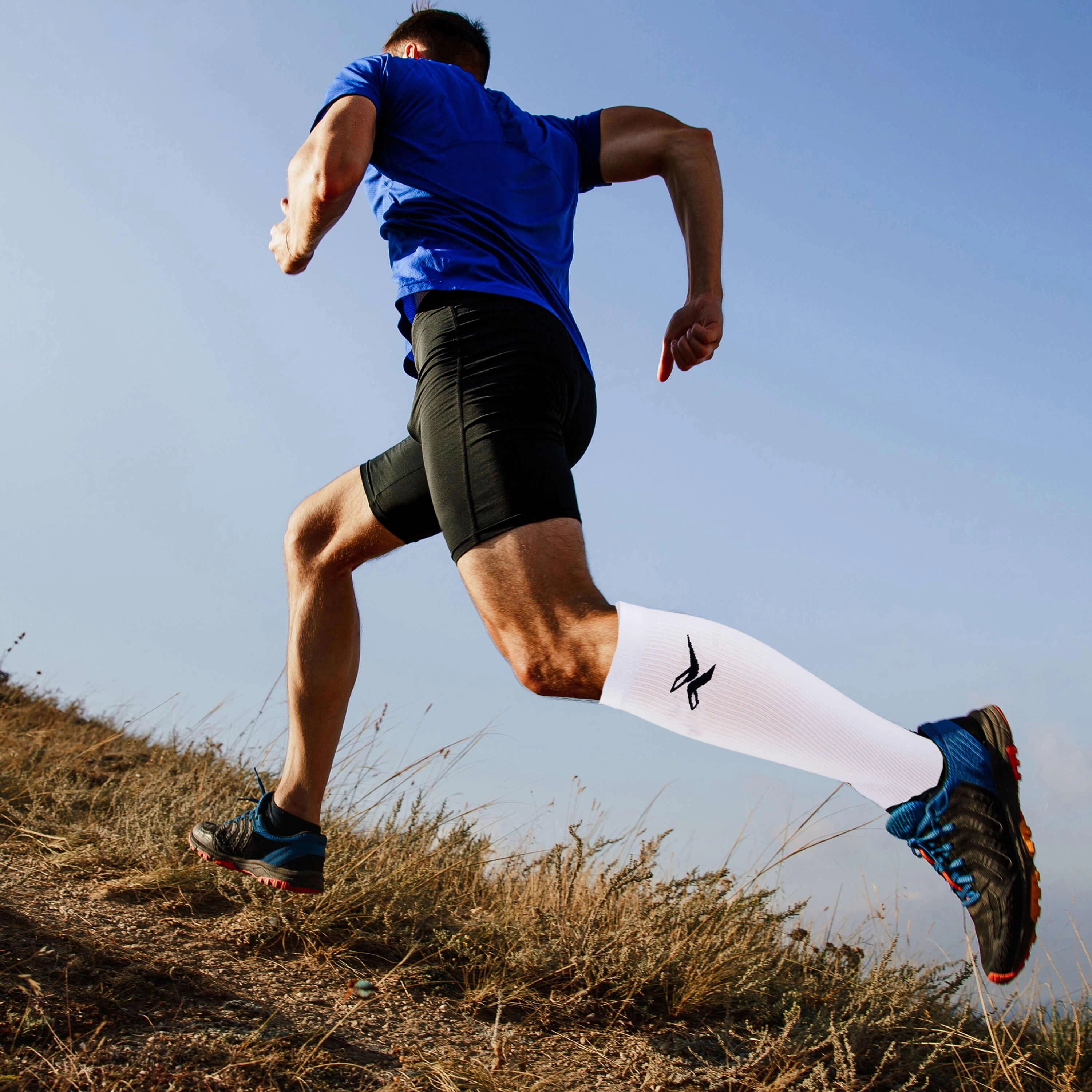 LxsGo ACTIVE Compression Socks for Men & Women 1 Pair White