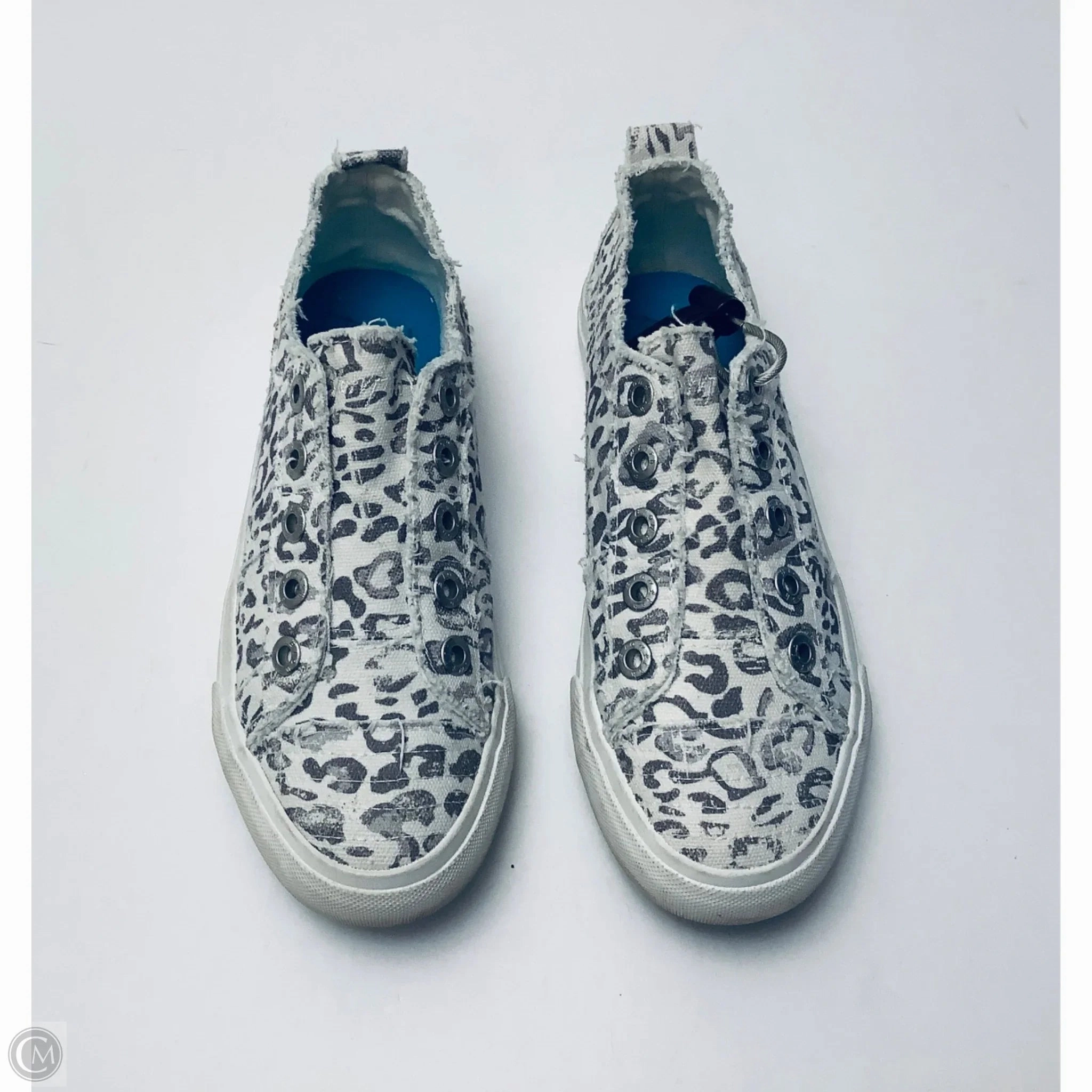 Shoes Sneakers By Blowfish In White, Size: 6.5