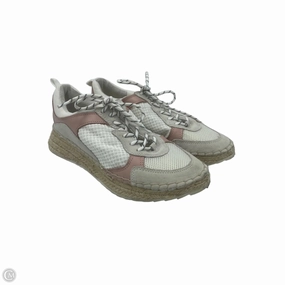 Shoes Sneakers By Marc Fisher In White, Size: 8.5