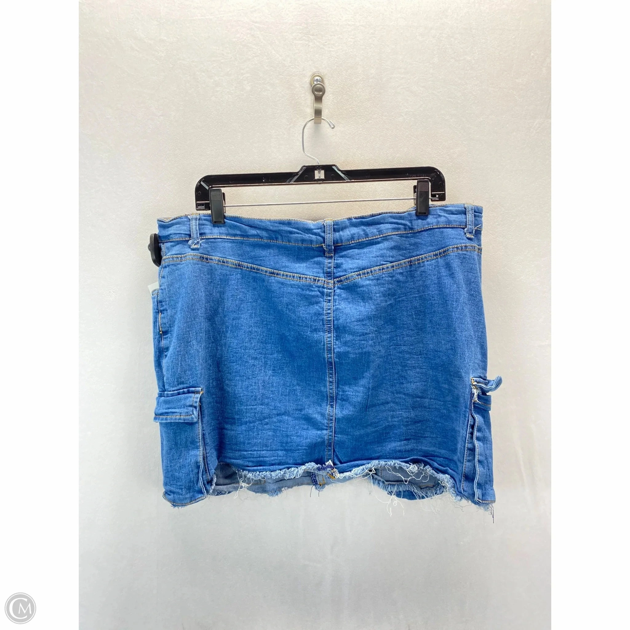 Skirt Mini & Short By Clothes Mentor In Blue Denim, Size: 2x
